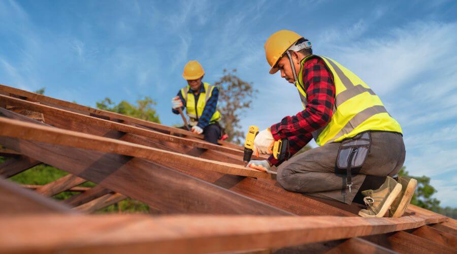 Professional residential roofers in Corona Del Mar, CA